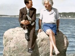 Albert Einstein in Long Island, 1939 (Photo credit: Paul Edwards)